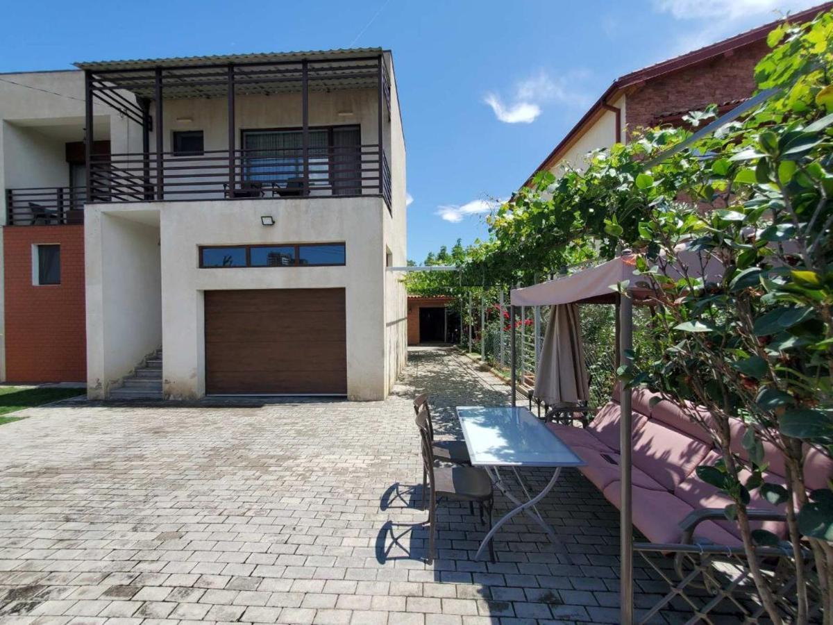 Guesthouse Anna 第比利斯 外观 照片
