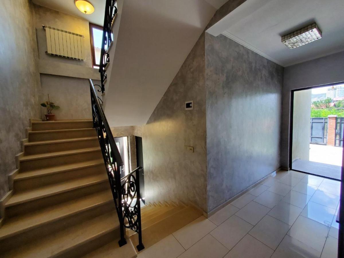 Guesthouse Anna 第比利斯 外观 照片
